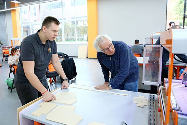 Stepcraft Wettbewerb in China