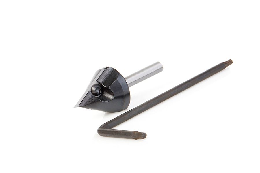 Indexable insert milling cutter